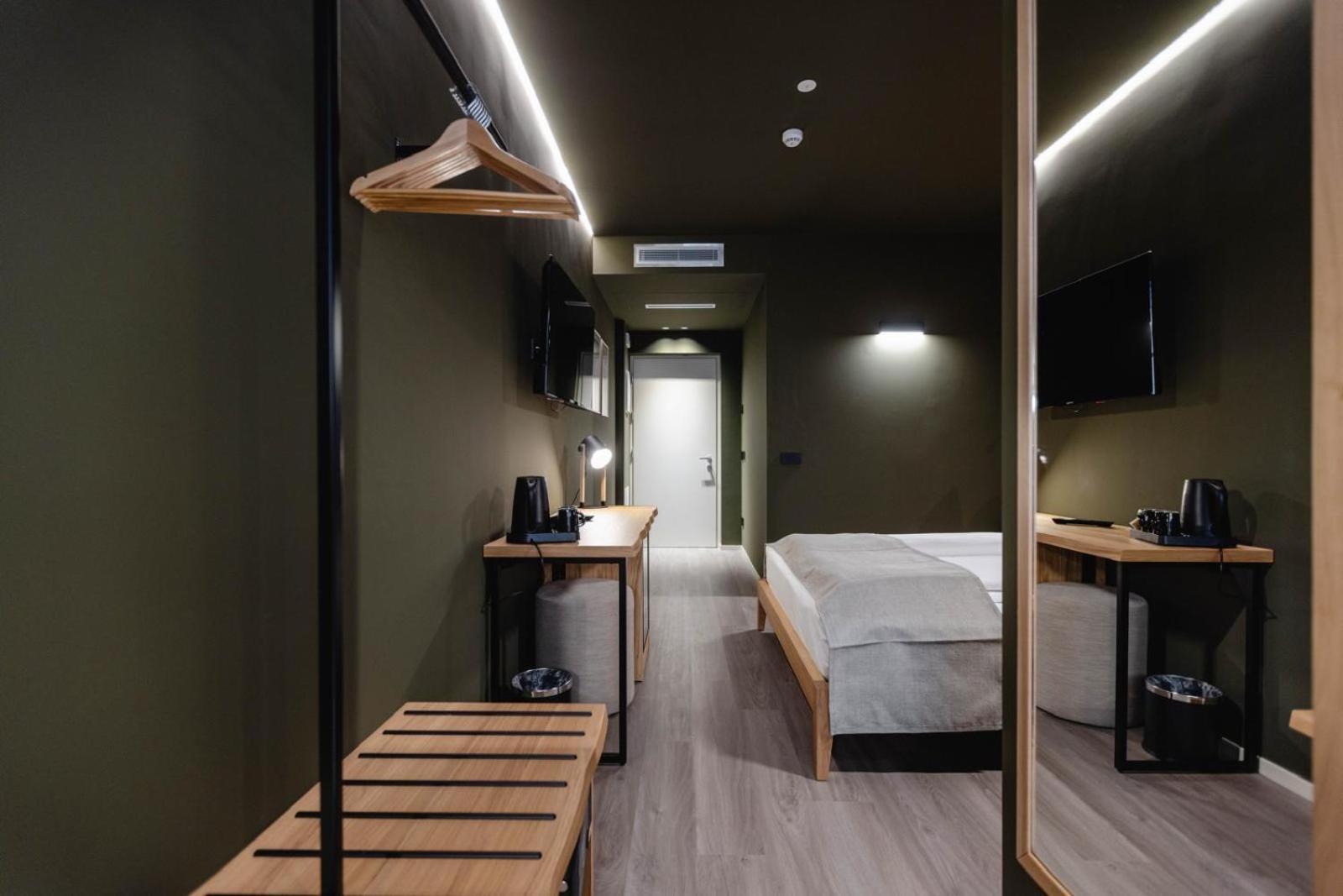 Terra Hotel Boutique Тирано Екстериор снимка