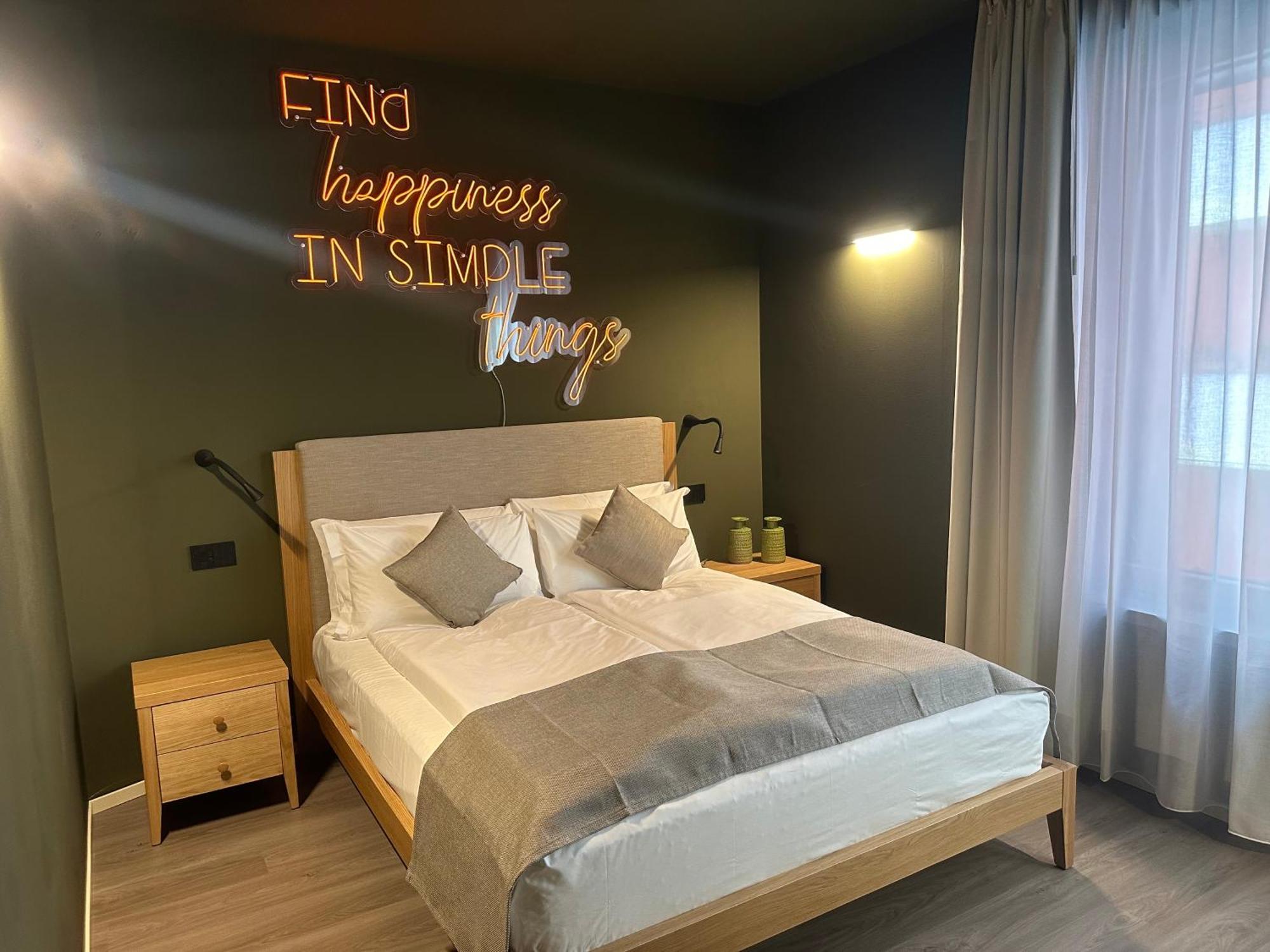 Terra Hotel Boutique Тирано Екстериор снимка