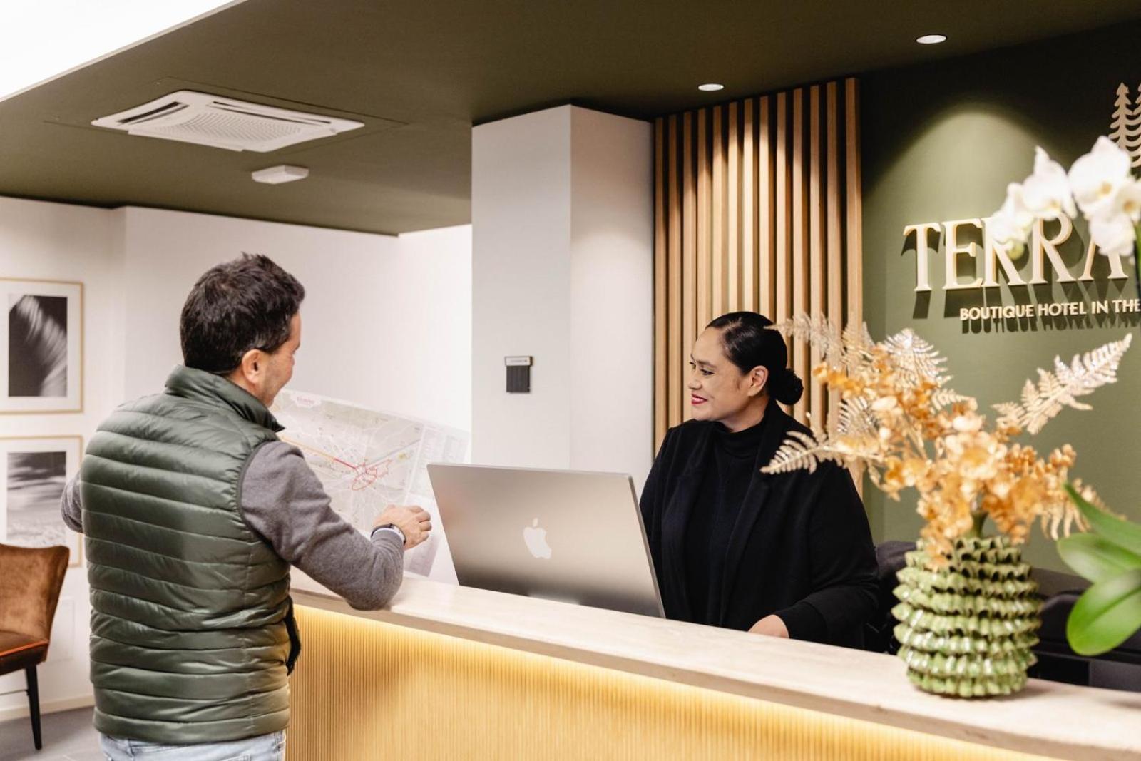 Terra Hotel Boutique Тирано Екстериор снимка